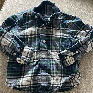 Vineyard Vines Blue and Green Plaid Button-Down Shirt